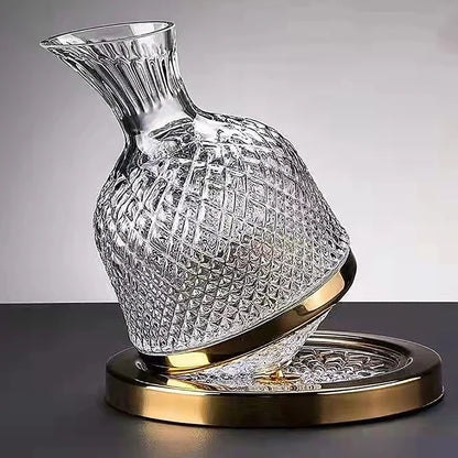 Rotating decanter gift set with gold base